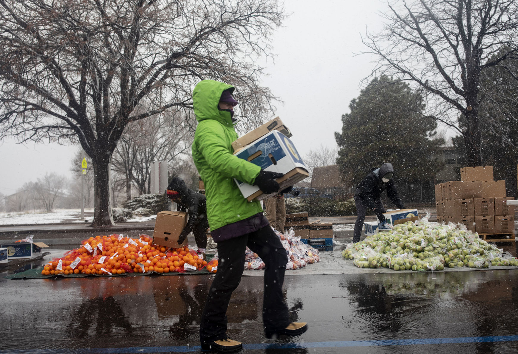 032020-news-foodbank 05.jpg